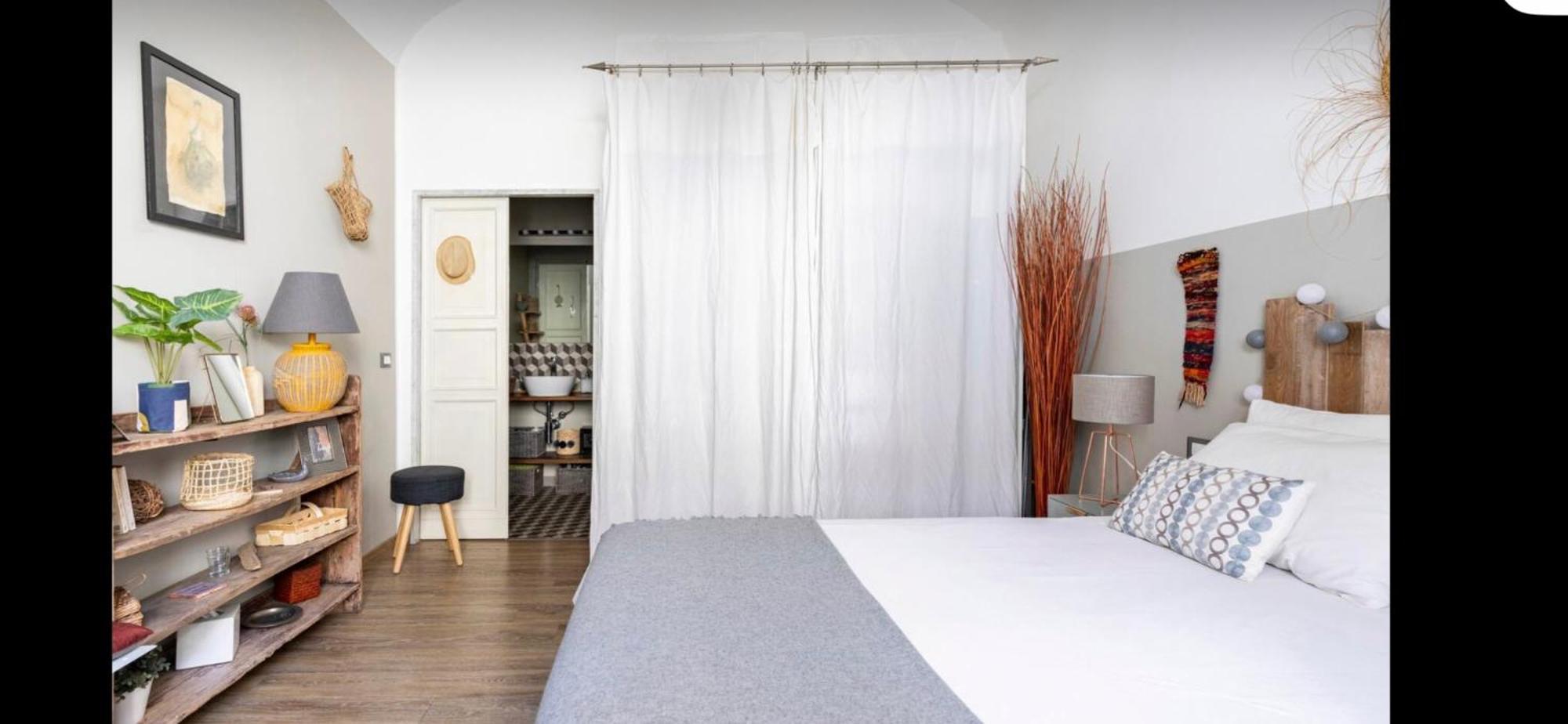 Appartement Cocoon, Atypical Flat In Historic Center & Breakfast à Sarzana Extérieur photo